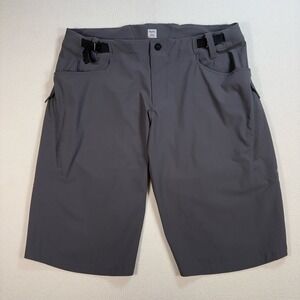 Rapha Trail Shorts Men's L Gray Belted Stretch Pocket Mountain Bike MTB Cycling